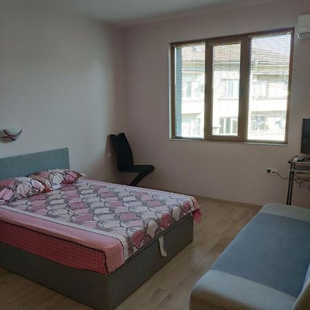Liliya Apartment Pleven Exterior photo